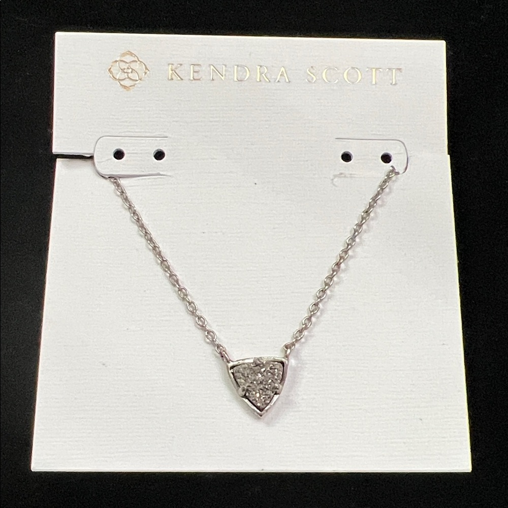 Kendra Scott Silver Pendant Necklace